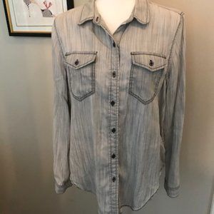 Velvet Heart -  Gray Long Sleeve Button Down Shirt